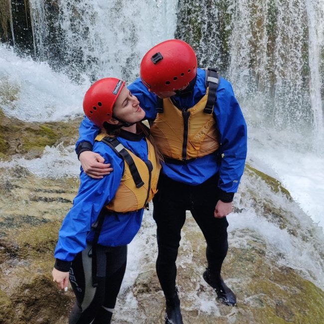 ROMANTIC GETAWAY TRAVEL STYLE - Romantic Getaways | Plitvice Outdoor Croatia